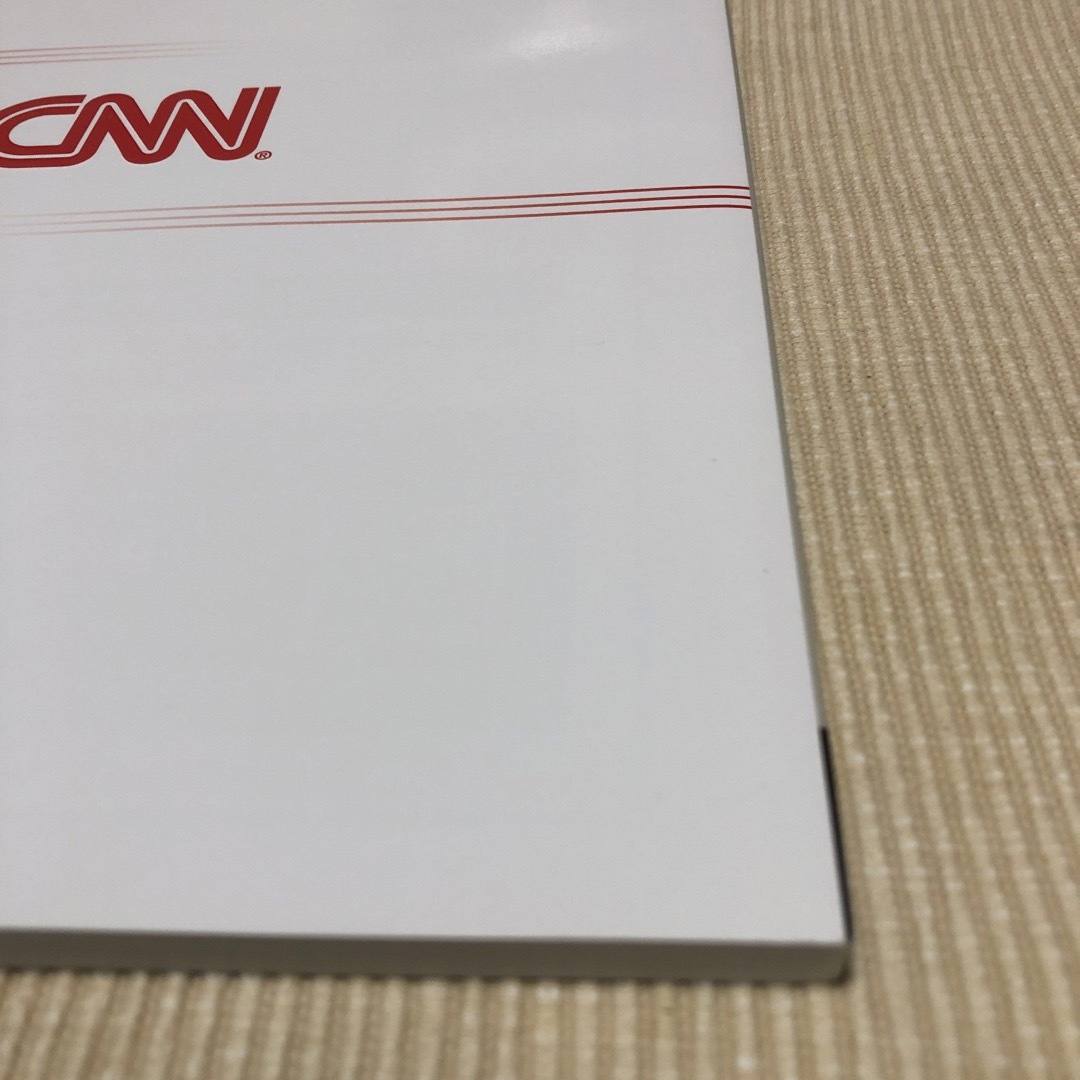 ＣＮＮ　Ｎｅｗｓ　Ｅｎｇｌｉｓｈ：Ｅｎｇａｇｉｎｇ　Ｃｏｌｌｅｇｅ　Ｓｔｕｄｅｎ エンタメ/ホビーの本(語学/参考書)の商品写真