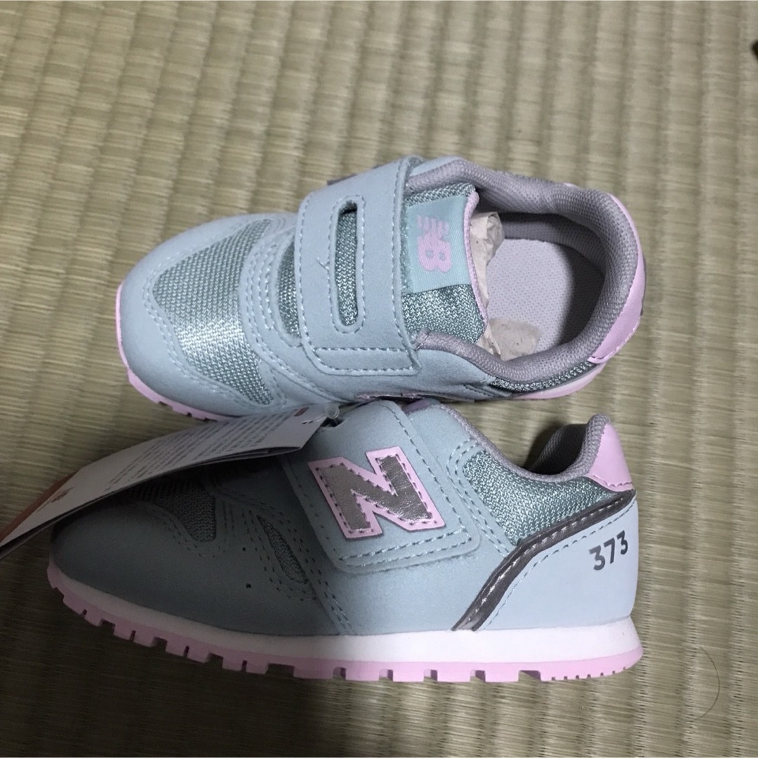 New Balance(ニューバランス)のニューバランス スニーカー キッズ/ベビー/マタニティのキッズ靴/シューズ(15cm~)(スニーカー)の商品写真