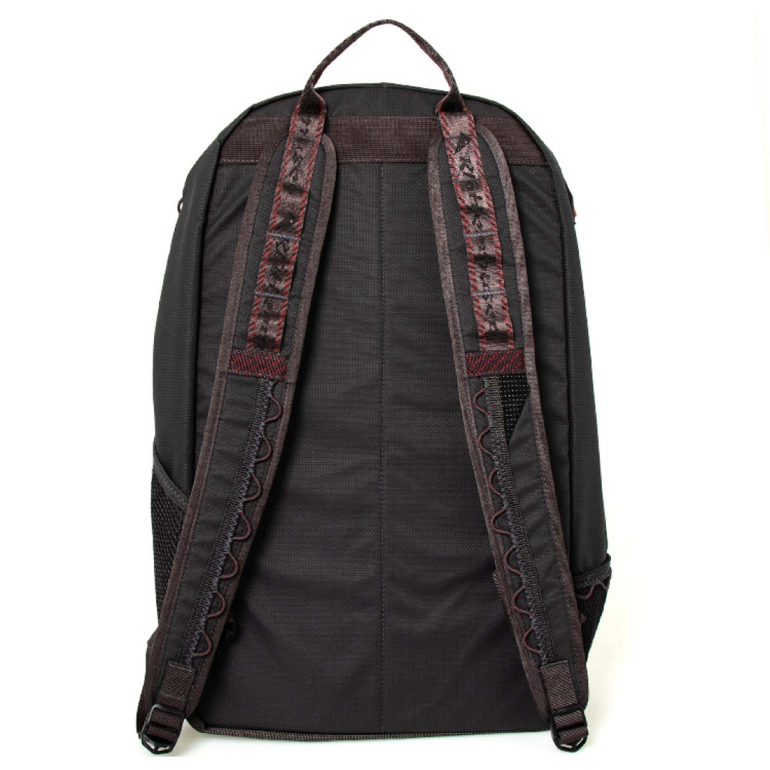 Klattermusen(クレッタルムーセン)のKLATTERMUSEN Wunja Backpack 21L メンズのバッグ(バッグパック/リュック)の商品写真