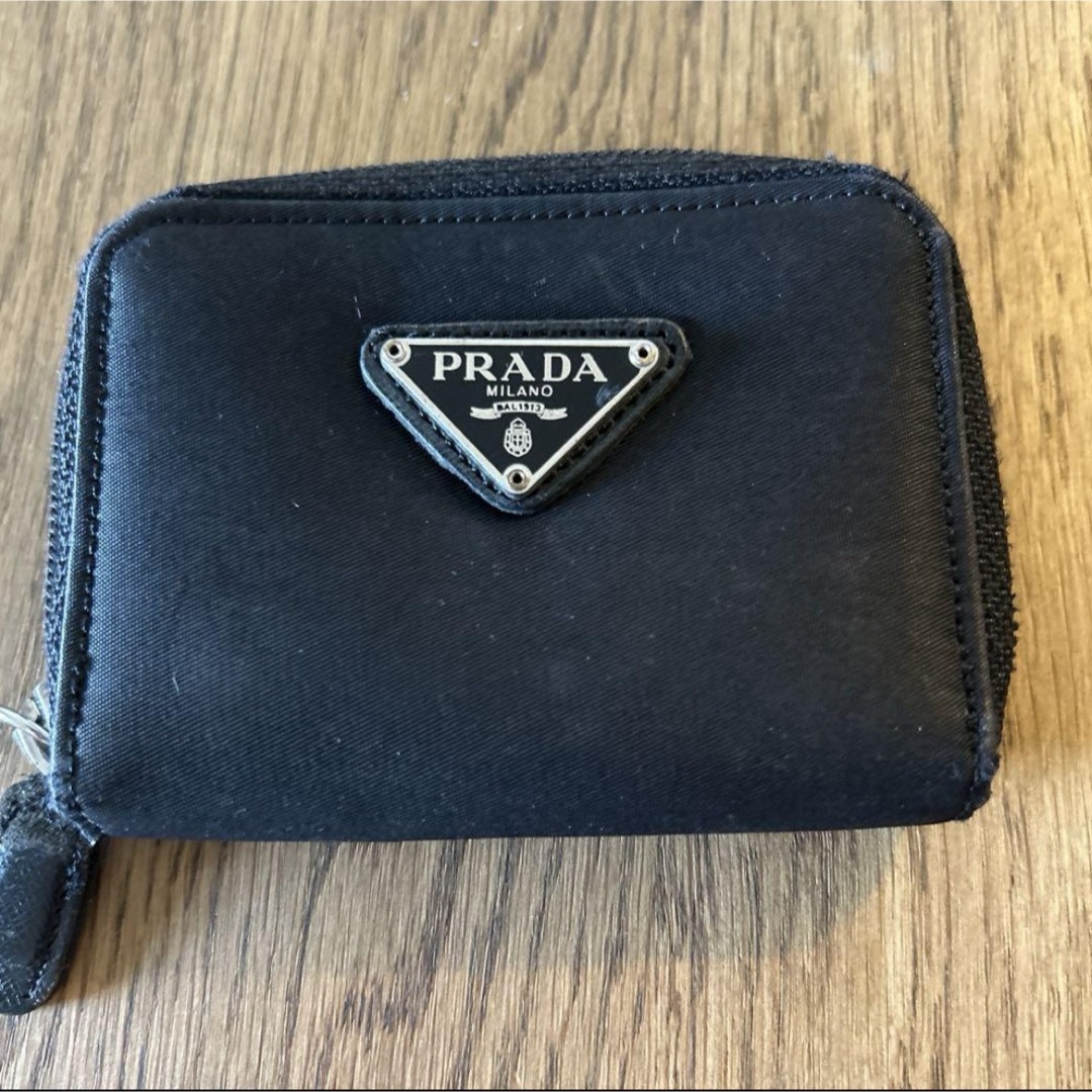 PRADA(プラダ)のPRADA 小銭入れ レディースのファッション小物(財布)の商品写真