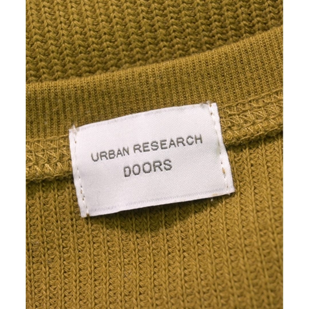 URBAN RESEARCH DOORS(アーバンリサーチドアーズ)のURBAN RESEARCH DOORS Tシャツ・カットソー M カーキ 【古着】【中古】 レディースのトップス(カットソー(半袖/袖なし))の商品写真