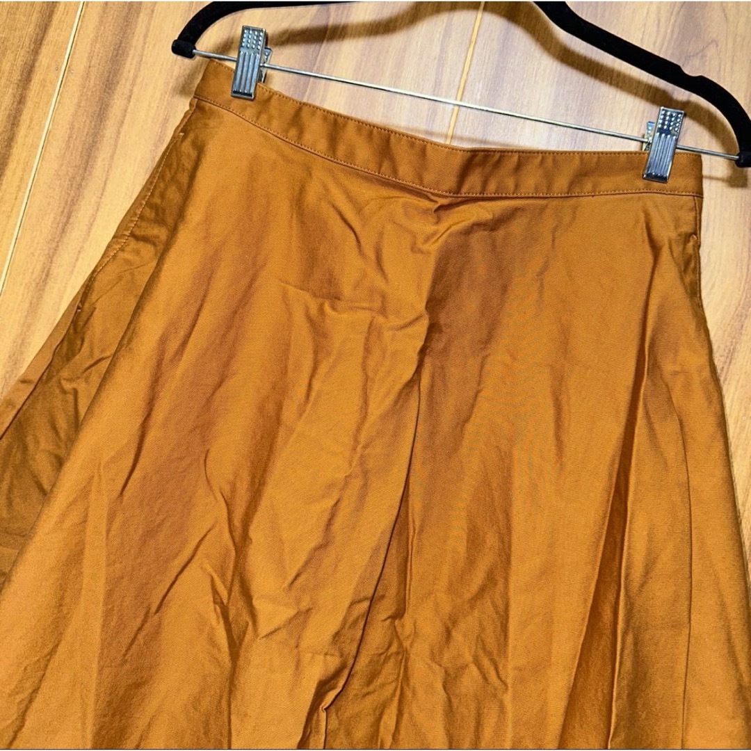 UNIQLO(ユニクロ)のUNIQLO スカート ブラウン Ｌ プリーツ ユニクロ ミモレ モード系 美品 レディースのスカート(ひざ丈スカート)の商品写真