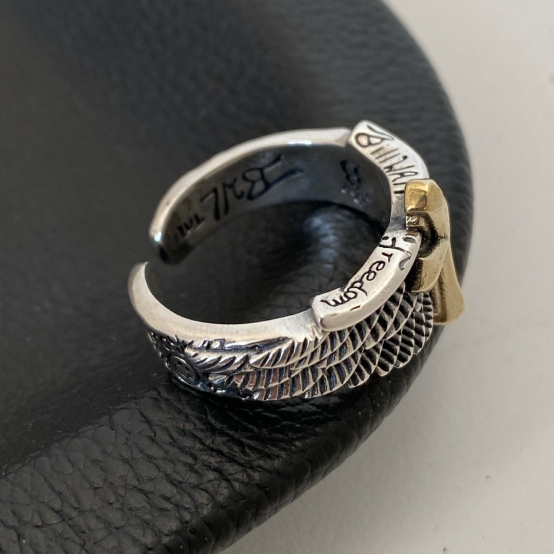 【残り僅か】シルバー　リング　指輪　フリーサイズ　メンズ　クロス　フェザー メンズのアクセサリー(リング(指輪))の商品写真