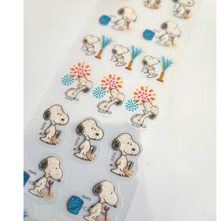 スヌーピー(SNOOPY)の●▲■　新品未使用　ラメ入り　スヌーピー　クリアシール　花火　夏(シール)