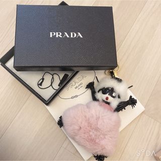 新品未使用 PRADA プラダ ジャスミン チャーム キーホルダー  ファー