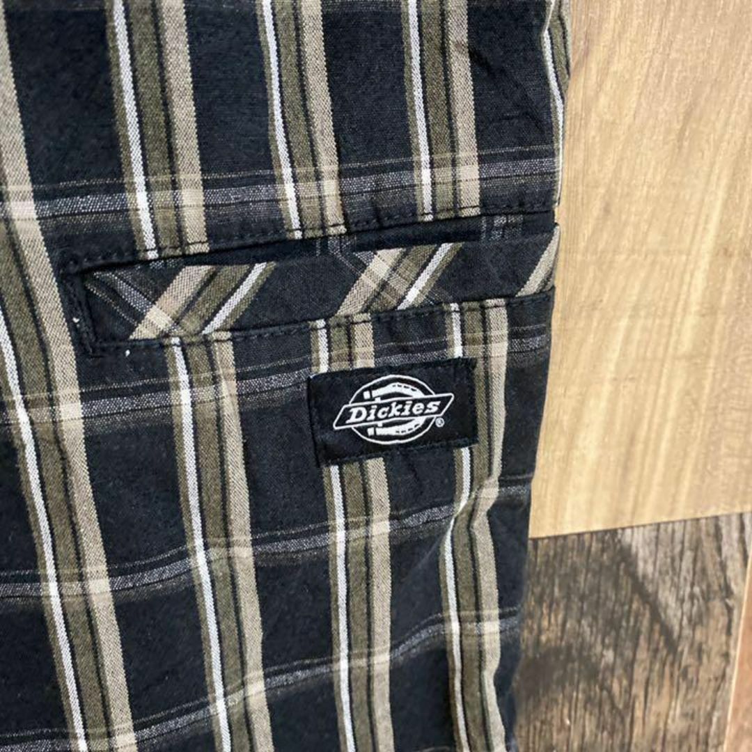 Dickies(ディッキーズ)のディッキーズ アメカジ チェック ハーフ パンツ ブラック カーキ US古着 メンズのパンツ(ショートパンツ)の商品写真