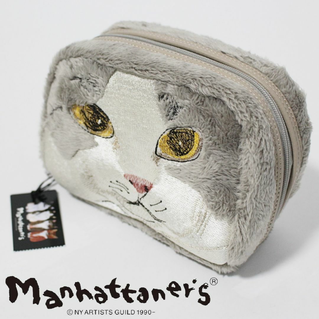 Manhattaner's(マンハッタナーズ)の新品 マンハッタナーズ 猫ちゃん刺繍 さらフワもこボアポーチ「フェデリコ」 レディースのファッション小物(ポーチ)の商品写真