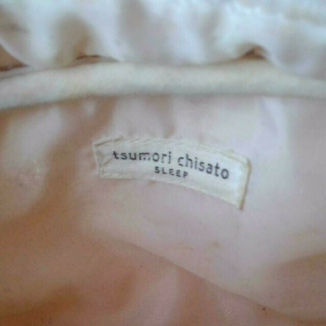 TSUMORI CHISATO SLEEP(ツモリチサトスリープ)のTSUMORI CHISATO SLEEP　ツモリチサト　スリープ　ポーチ　白 レディースのファッション小物(ポーチ)の商品写真