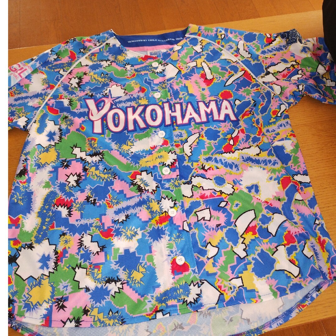 横浜ベイスターズレディㇲデーTシャツ スポーツ/アウトドアの野球(応援グッズ)の商品写真