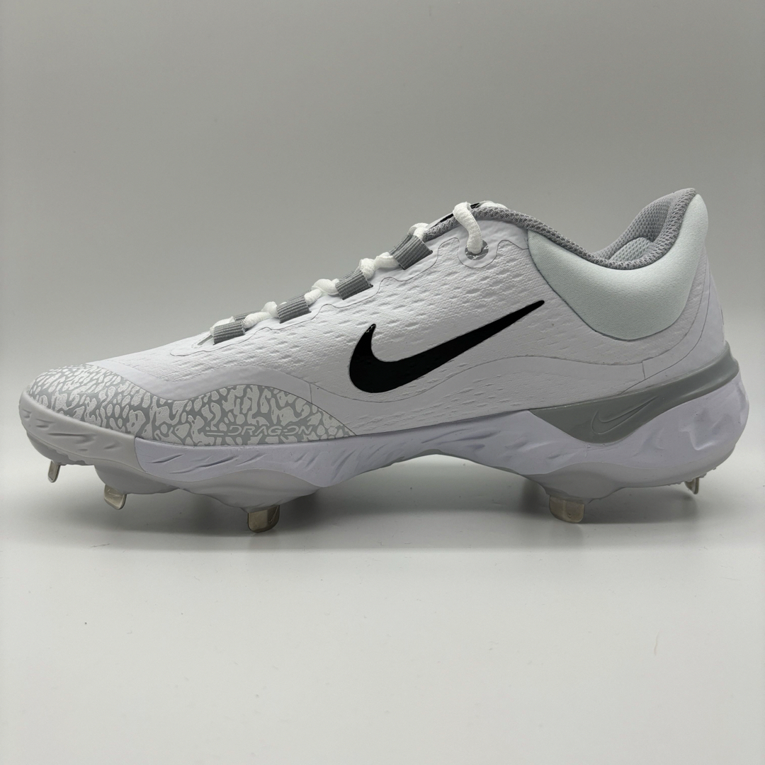 NIKE - NIKE 野球 スパイク 金具 ホワイト 白 28.5㎝ ローカット NIKE - NIKE 野球 スパイク 金具 ホワイト 白 28.5㎝ ローカット