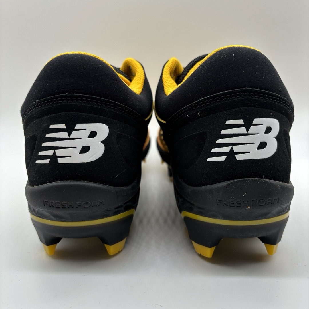 New Balance(ニューバランス)のニューバランス 野球 スパイク イエロー 黄 ポイント 28.5㎝ ローカット スポーツ/アウトドアの野球(シューズ)の商品写真