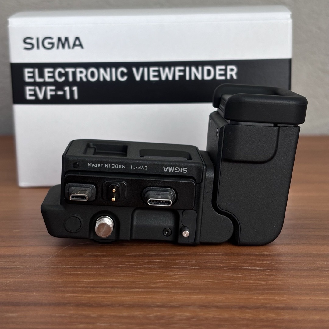 SIGMA(シグマ)の【新品同様品】SIGMA EVF-11 シグマ ビューファインダー スマホ/家電/カメラのカメラ(その他)の商品写真