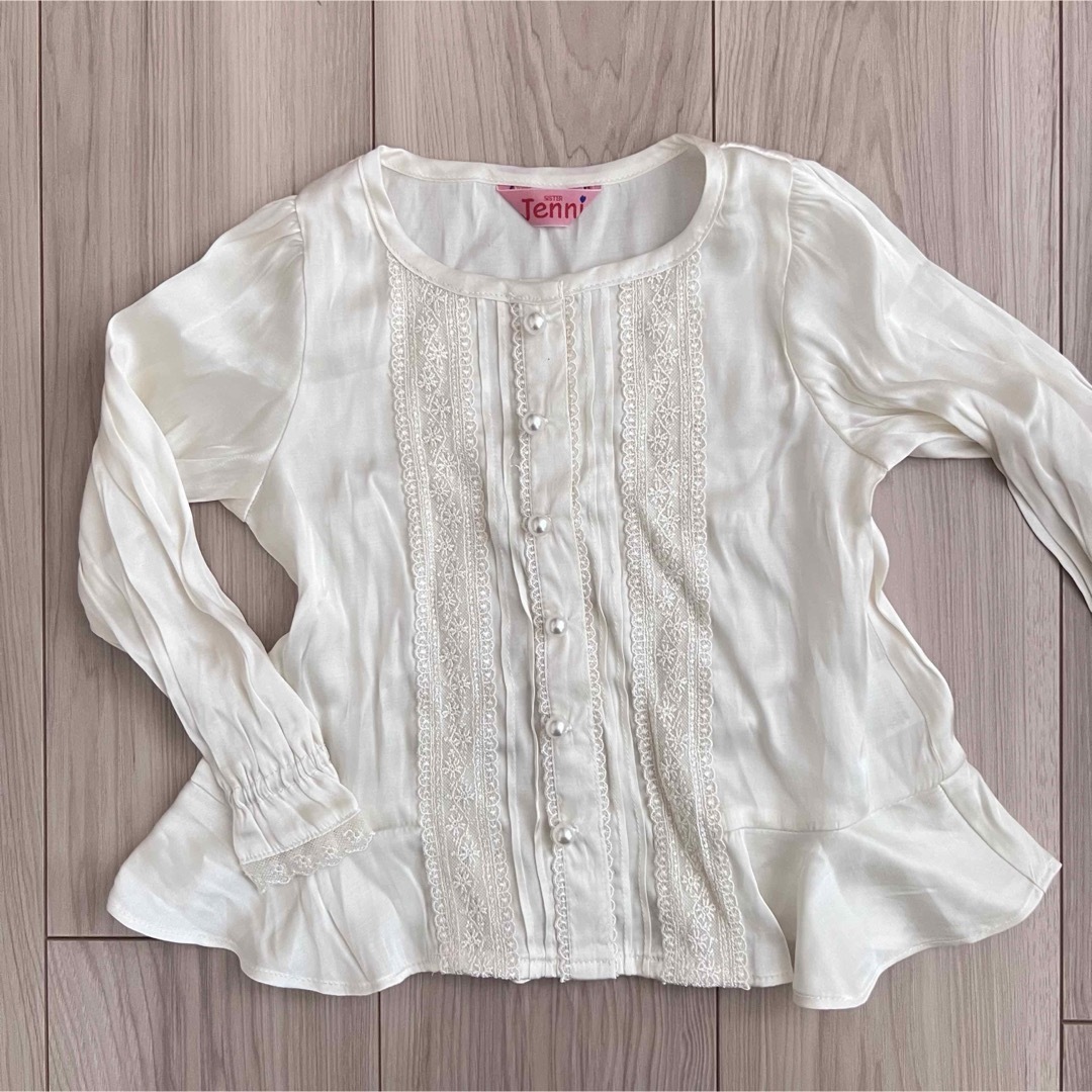 JENNI(ジェニィ)のJENNI サテントップス100 キッズ/ベビー/マタニティのキッズ服女の子用(90cm~)(Tシャツ/カットソー)の商品写真