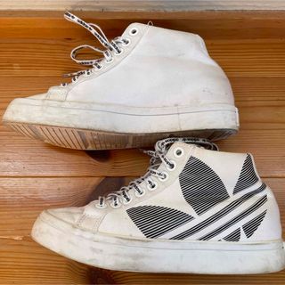 アディダス(adidas)のadidasスニーカー ハイカットスニーカー ☆ 24㎝ # アディダス ♪(スニーカー)