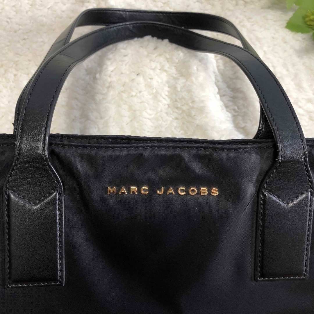 MARC JACOBS(マークジェイコブス)の【MARC JACOBS 】マークジェイコブス　トートバッグ　ブラック　黒 レディースのバッグ(トートバッグ)の商品写真