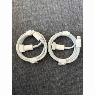 純正⭐︎iPhone 充電　新品　2個（iPhone13付属品）タイプＣ(バッテリー/充電器)