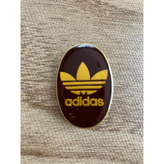 adidas   バッジ　