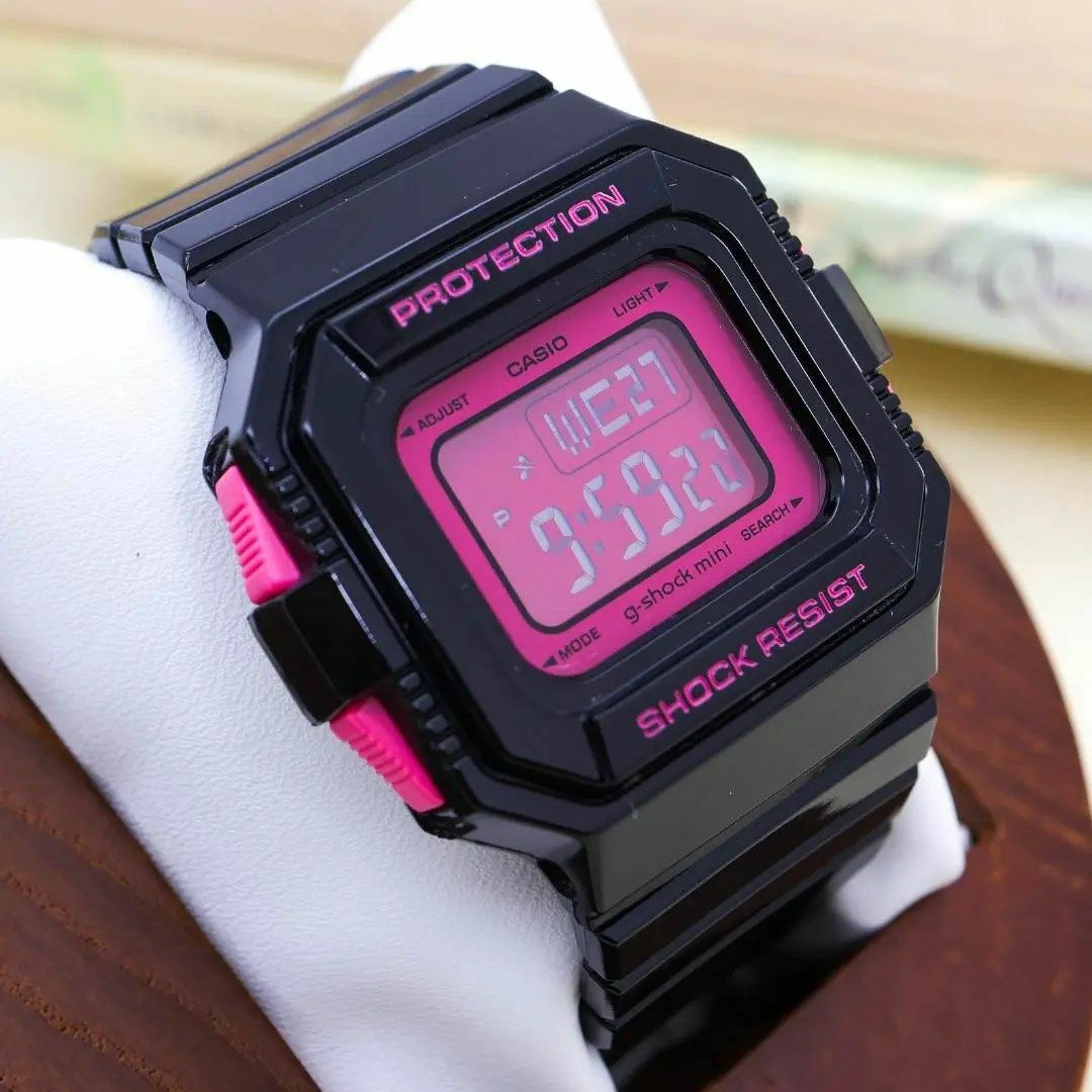 G-SHOCK(ジーショック)の《人気》G-SHOCK 腕時計 ビビットピンク レディース ミニ バックライトz レディースのファッション小物(腕時計)の商品写真