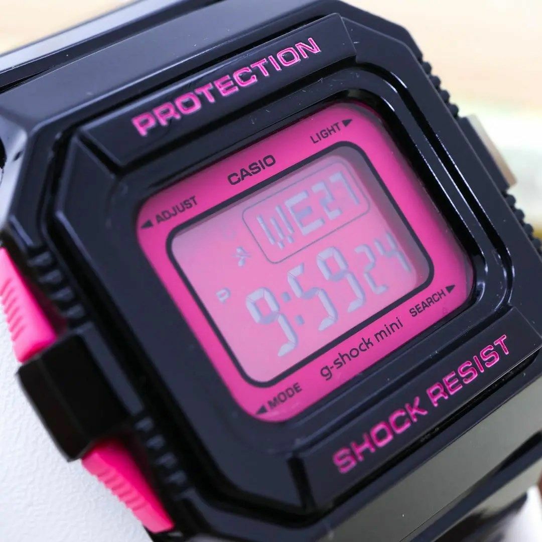 G-SHOCK(ジーショック)の《人気》G-SHOCK 腕時計 ビビットピンク レディース ミニ バックライトz レディースのファッション小物(腕時計)の商品写真