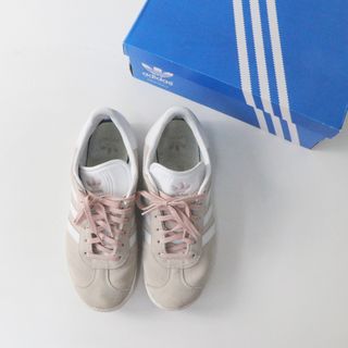 adidas - アディダス adidas BY9544 GAZELLE J ガゼル ローカットスニーカー 24.5cm/ピンク クツ シューズ 靴 スエード【2400013816090】