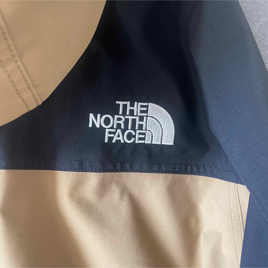 THE NORTH FACE(ザノースフェイス)のザノースフェイス　XL マウンテンライトジャケット　THE NORTH FACE メンズのジャケット/アウター(マウンテンパーカー)の商品写真