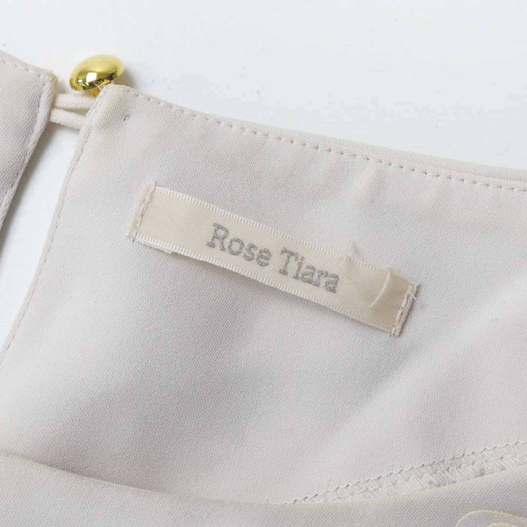 Rose Tiara(ローズティアラ)の大きいサイズ ローズティアラ Rose Tiara フラワーモチーフ プルオーバー ブラウス 46/ベージュ系 トップス カットソー【2400013817790】 レディースのトップス(シャツ/ブラウス(長袖/七分))の商品写真