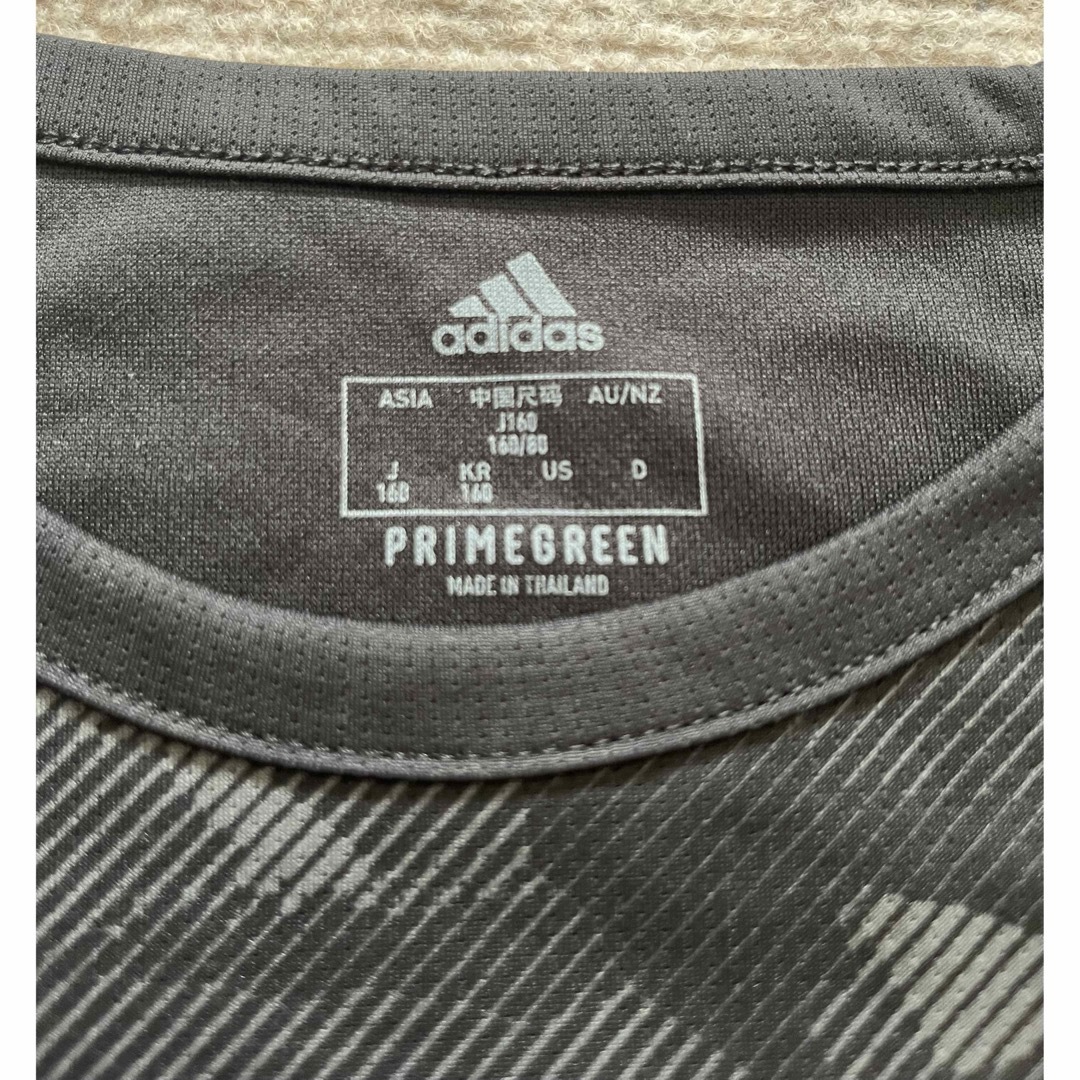 adidas(アディダス)のadidas ドライTシャツ　160 キッズ/ベビー/マタニティのキッズ服男の子用(90cm~)(Tシャツ/カットソー)の商品写真