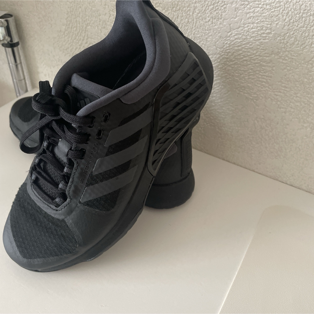 adidas(アディダス)のスニーカー黒ドロップセットadidas Dropset 2 Trainer レディースの靴/シューズ(スニーカー)の商品写真