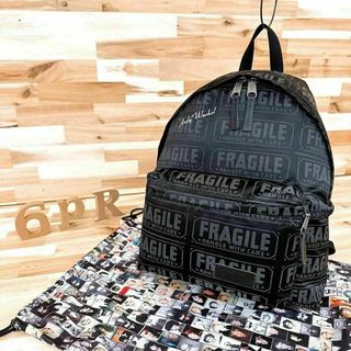 イーストパック(EASTPAK)の激レア【イーストパック×アンディウォーホル】フラジャイル総柄リュック 黒×グレー(バッグパック/リュック)