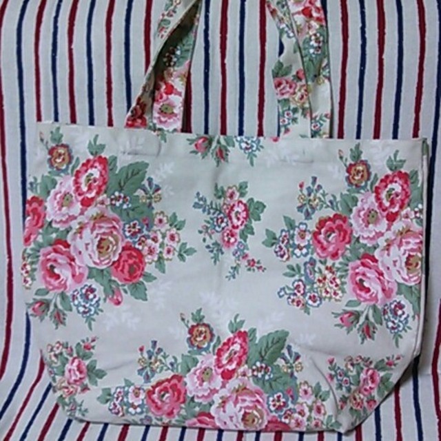 Cath Kidston(キャスキッドソン)の❀Cath Kidstonのバック✿ レディースのバッグ(ハンドバッグ)の商品写真