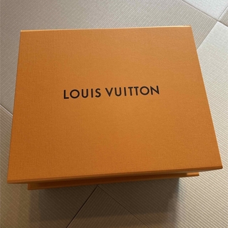 LOUIS VUITTON - ルイヴィトン　空箱　リボン　薄紙