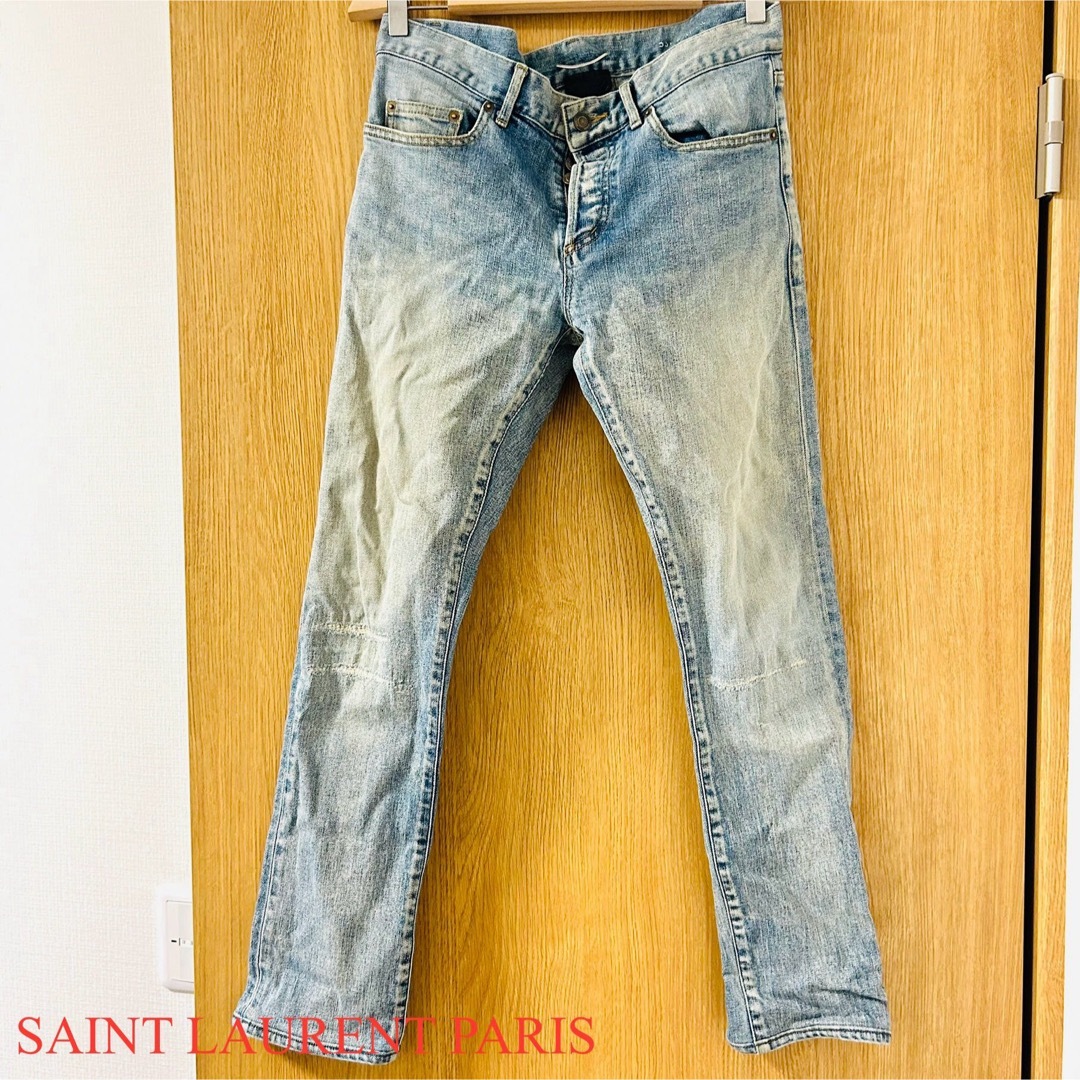 Saint Laurent(サンローラン)のSAINT LAURENT PARIS サンローラン　デニム　ジーンズ　ダメージ メンズのパンツ(デニム/ジーンズ)の商品写真