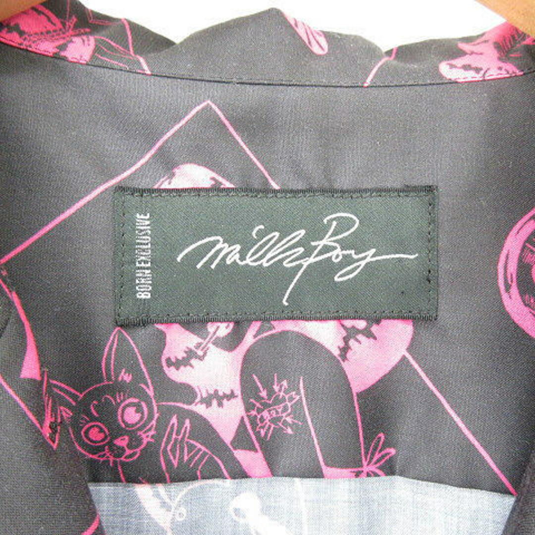 MILKBOY(ミルクボーイ)のMILKBOY BIZARRE SHIRTS 総柄 半袖 シャツ 黒  メンズのトップス(シャツ)の商品写真