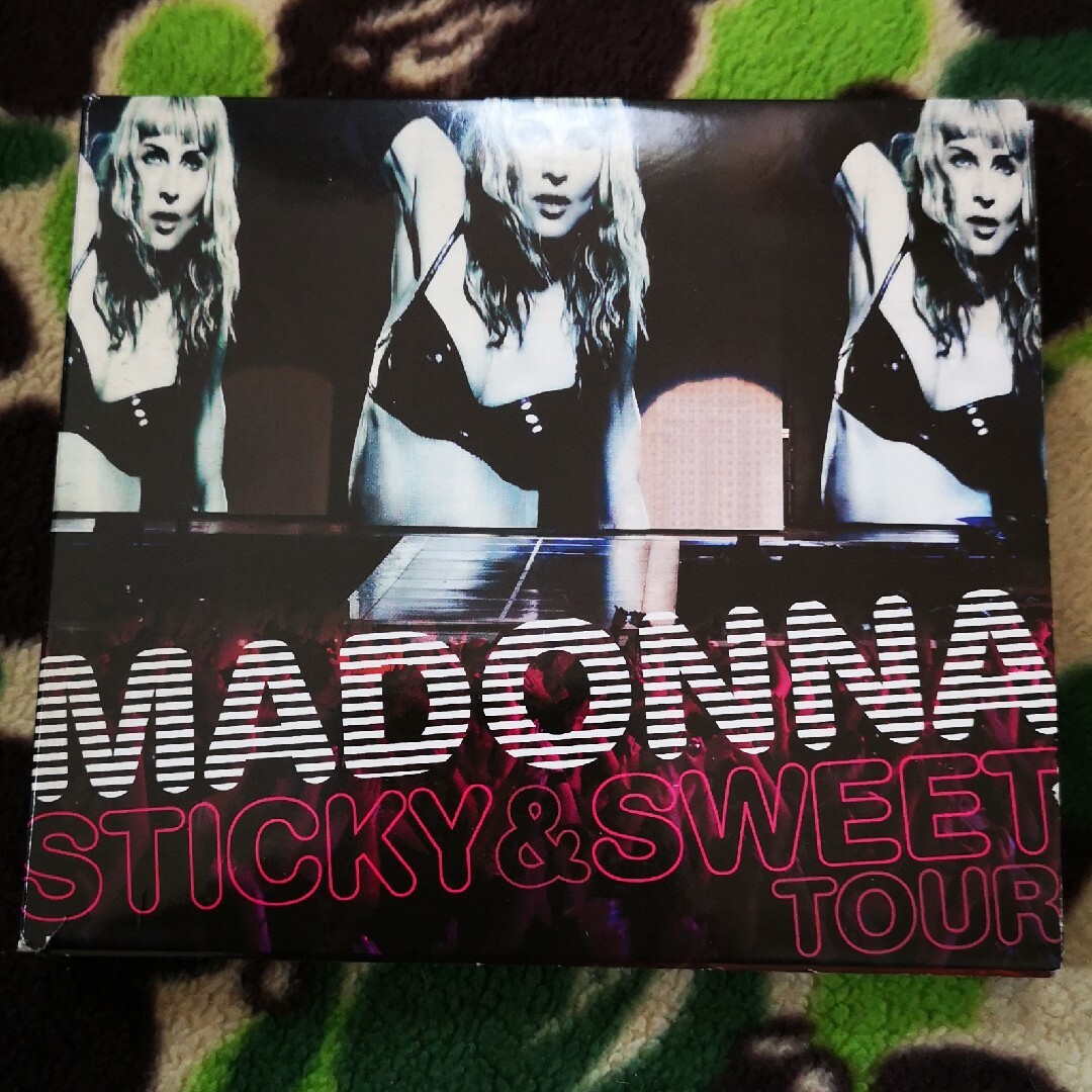 マドンナ STICKY&SWEET TOUR Madonna CD+DVD エンタメ/ホビーのCD(ポップス/ロック(洋楽))の商品写真