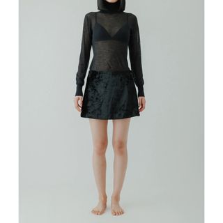 yo BIOTOP Velvet mini skirt