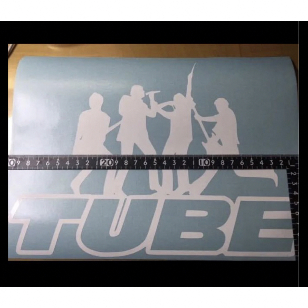 TUBE シルエットロゴ風 ステッカー エンタメ/ホビーのタレントグッズ(ミュージシャン)の商品写真