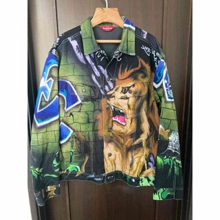 シュプリーム(Supreme)のSupreme Lion's Den Demnim Trucker Jacket(Gジャン/デニムジャケット)