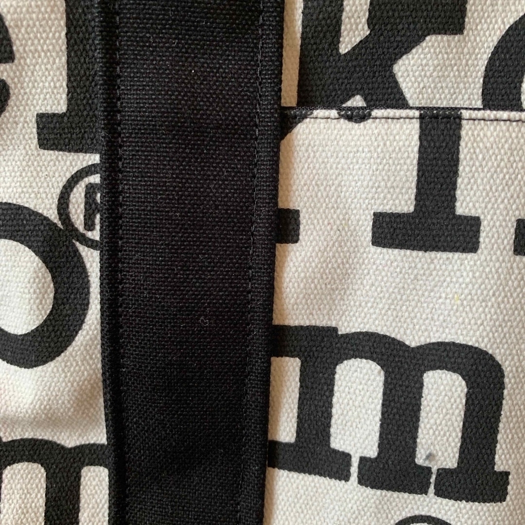 ハンドメイド　マリメッコロゴ柄　トートバック ハンドメイドのファッション小物(バッグ)の商品写真