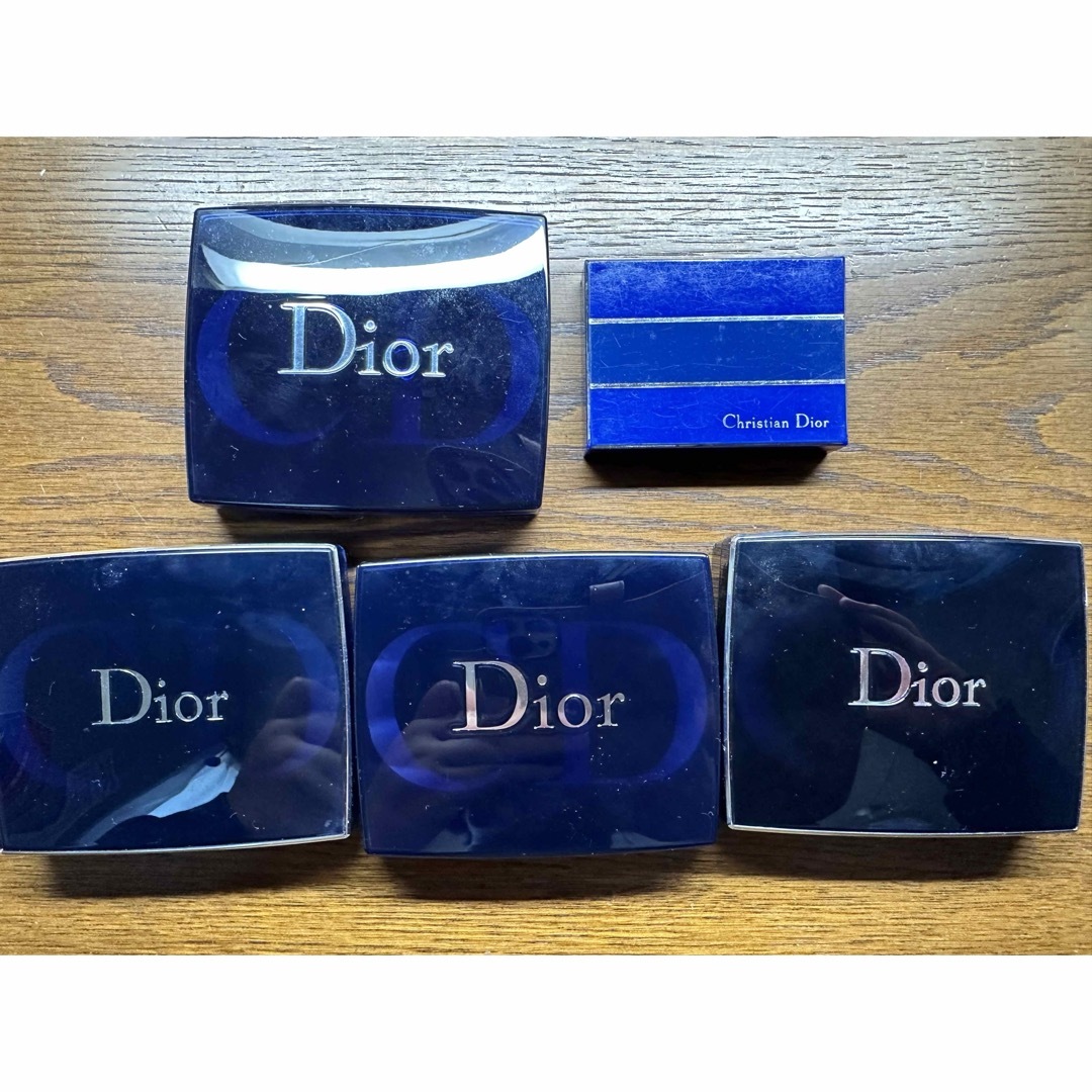 Christian Dior(クリスチャンディオール)のDior アイシャドゥ(中古品)5点セット コスメ/美容のベースメイク/化粧品(アイシャドウ)の商品写真