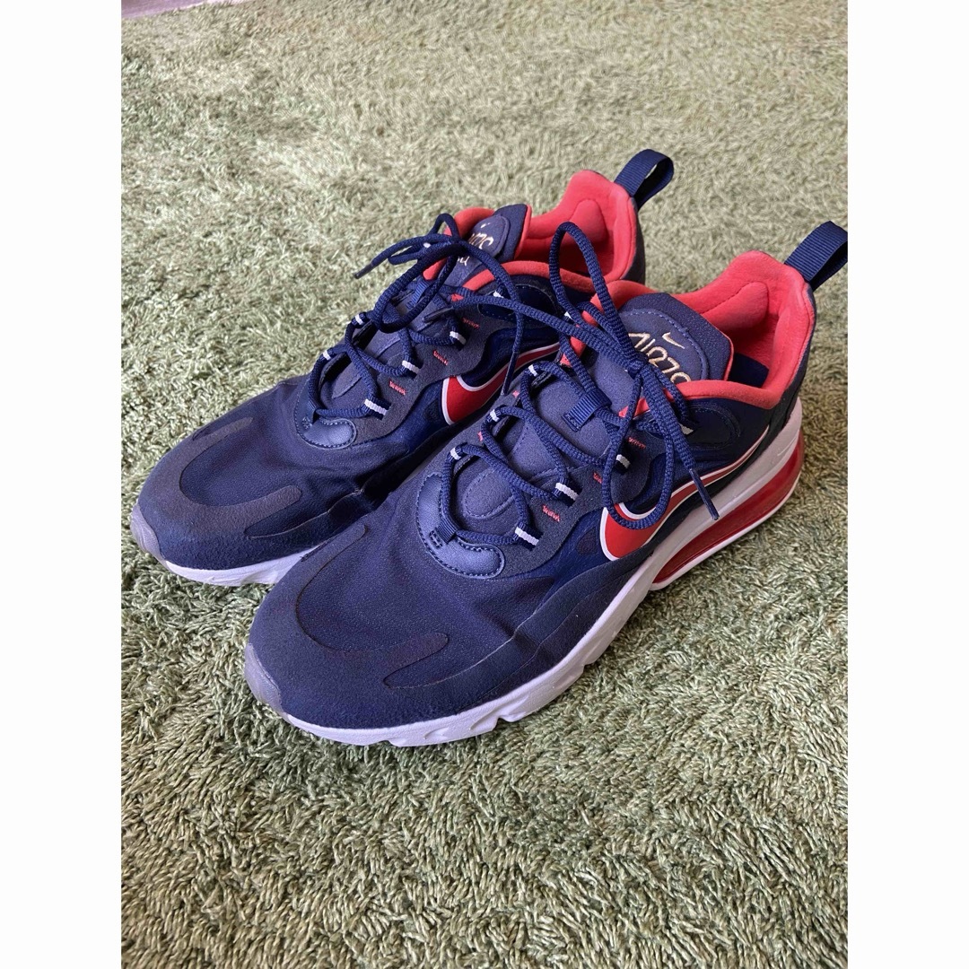 NIKE(ナイキ)のNIKE AIRMAX 270 REACT 28cm Midnight Navy メンズの靴/シューズ(スニーカー)の商品写真