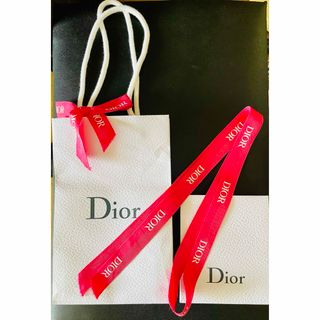 クリスチャンディオール(Christian Dior)のクリスチャンディオール　ギフト用紙袋　小袋　リボン2本(ショップ袋)