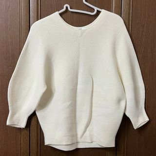 ユニクロ(UNIQLO)のユニクロ トップス 3Dコットンバルーンスリーブセーター（7分袖）(カットソー(長袖/七分))