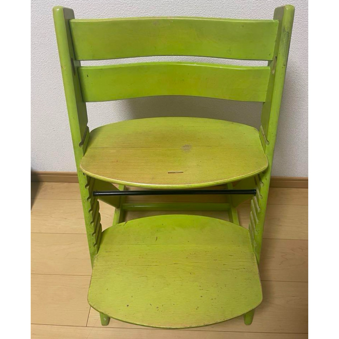 Magical baby chairトリップトラップ　ベビーチェア　グリーン キッズ/ベビー/マタニティの寝具/家具(その他)の商品写真