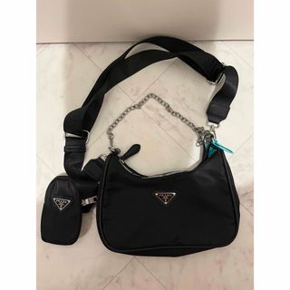 プラダ(PRADA)のプラダ　ノベルティ　PRADA ショルダーバッグ　ポーチ付き(ショルダーバッグ)