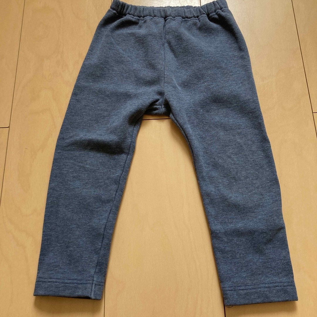 ユニクロ　裏起毛ズボン　90センチ キッズ/ベビー/マタニティのキッズ服男の子用(90cm~)(パンツ/スパッツ)の商品写真