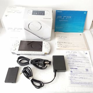 プレイステーションポータブル(PlayStation Portable)のソニー　PSP3000 パールホワイト　美品　プレイステーションポータブル(携帯用ゲーム機本体)