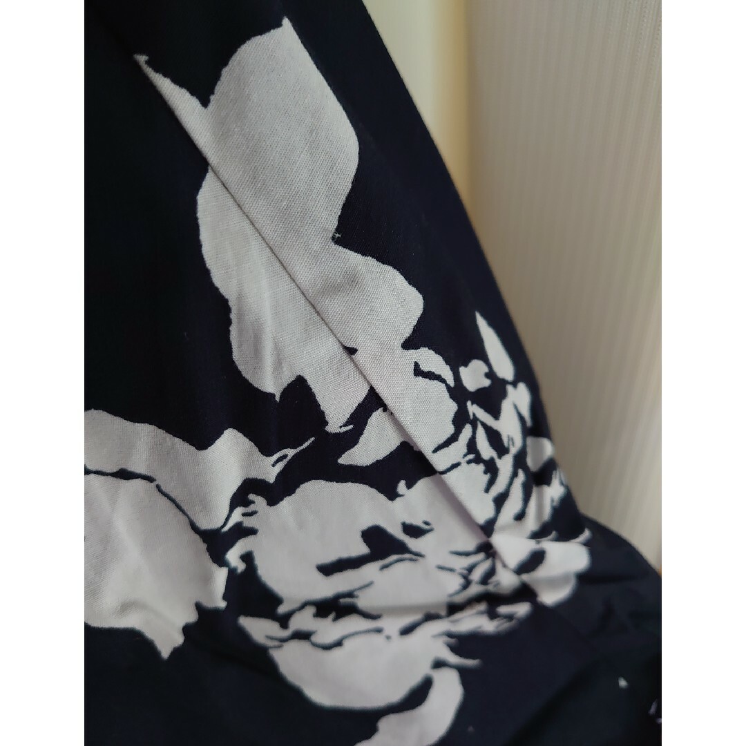 ♡美品♡Roomy's   ネイビー花柄ワンピース レディースのワンピース(ひざ丈ワンピース)の商品写真
