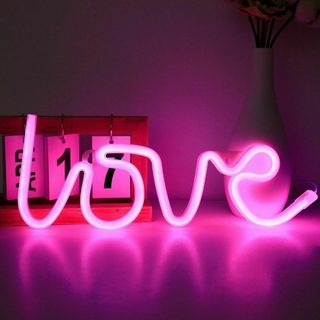 ネオンライト　LED 愛　LOVE　飾り　インテリア　看板　インスタ映え(その他)