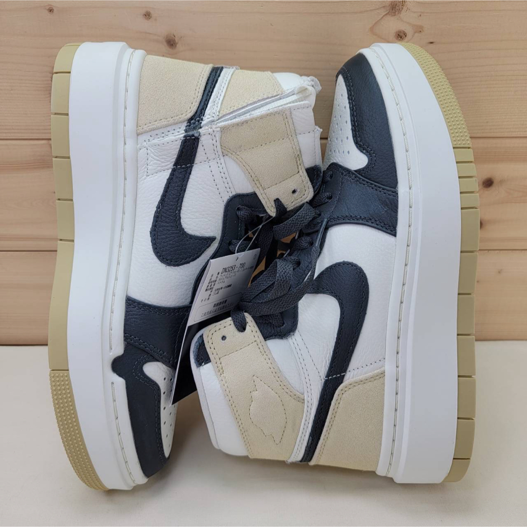 Jordan Brand(NIKE) - ナイキ ウィメンズ エアジョーダン1 Jordan Brand(NIKE) - ナイキ ウィメンズ エアジョーダン1