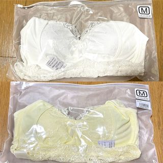 【新品未使用】ナイトブラ　イエロー&ホワイトM バストケア　育乳　美乳　夜用ブラ(ブラ)